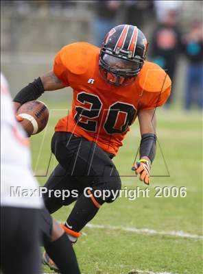 Thumbnail 3 in Merced vs Vacaville (SJS D1 Final) photogallery.