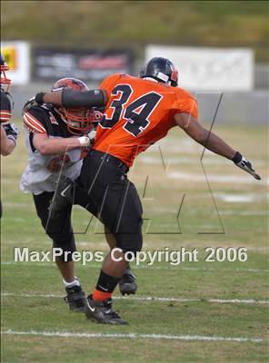 Thumbnail 3 in Merced vs Vacaville (SJS D1 Final) photogallery.