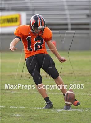 Thumbnail 3 in Merced vs Vacaville (SJS D1 Final) photogallery.