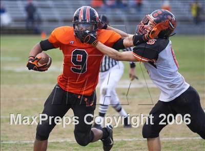 Thumbnail 2 in Merced vs Vacaville (SJS D1 Final) photogallery.
