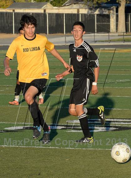 Thumbnail 2 in Vacaville @ Rio Linda (CIF SJS D2 Playoffs) photogallery.