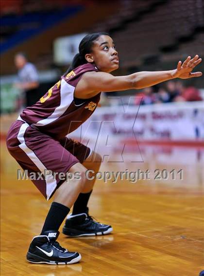 Thumbnail 1 in Kings Christian vs Central Valley Christian (CIF CS D5 Final) photogallery.