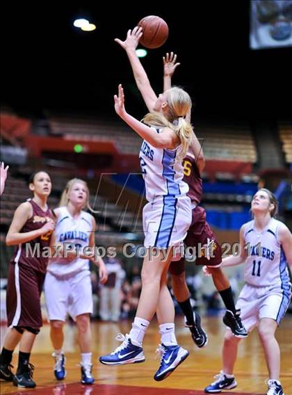 Thumbnail 2 in Kings Christian vs Central Valley Christian (CIF CS D5 Final) photogallery.