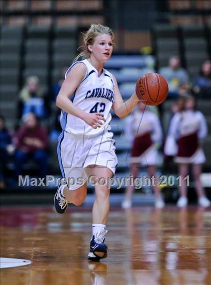 Thumbnail 1 in Kings Christian vs Central Valley Christian (CIF CS D5 Final) photogallery.