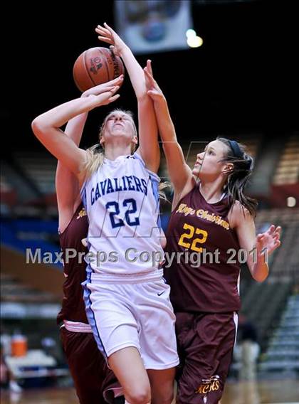 Thumbnail 2 in Kings Christian vs Central Valley Christian (CIF CS D5 Final) photogallery.