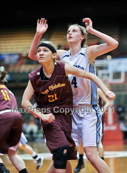 Thumbnail 2 in Kings Christian vs Central Valley Christian (CIF CS D5 Final) photogallery.