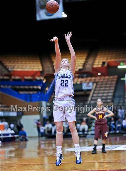 Thumbnail 3 in Kings Christian vs Central Valley Christian (CIF CS D5 Final) photogallery.