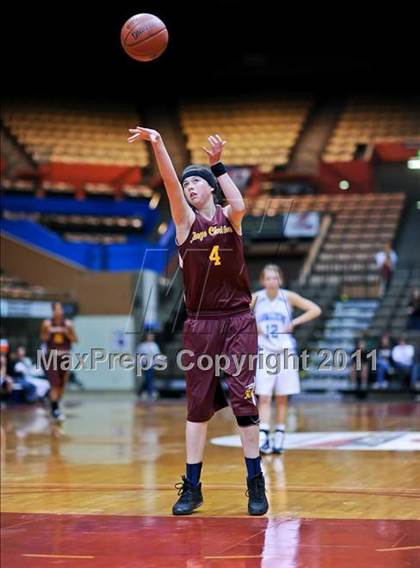 Thumbnail 2 in Kings Christian vs Central Valley Christian (CIF CS D5 Final) photogallery.