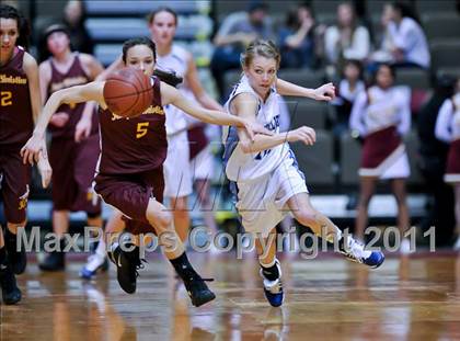 Thumbnail 1 in Kings Christian vs Central Valley Christian (CIF CS D5 Final) photogallery.