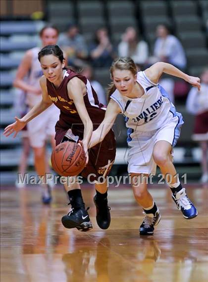Thumbnail 3 in Kings Christian vs Central Valley Christian (CIF CS D5 Final) photogallery.
