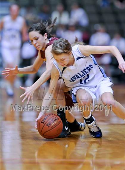 Thumbnail 2 in Kings Christian vs Central Valley Christian (CIF CS D5 Final) photogallery.