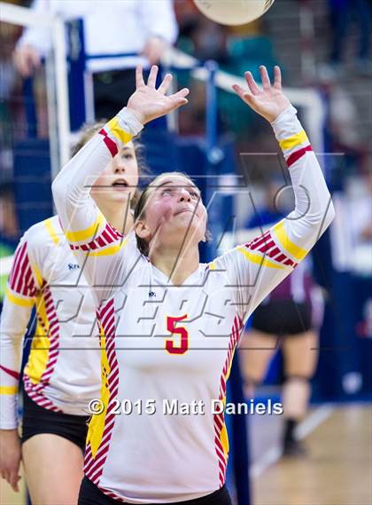 Thumbnail 1 in Chatfield vs. Coronado (CHSAA 5A Playoff) photogallery.