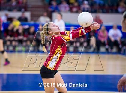 Thumbnail 1 in Chatfield vs. Coronado (CHSAA 5A Playoff) photogallery.