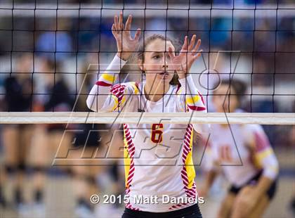 Thumbnail 2 in Chatfield vs. Coronado (CHSAA 5A Playoff) photogallery.