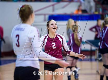 Thumbnail 1 in Chatfield vs. Coronado (CHSAA 5A Playoff) photogallery.