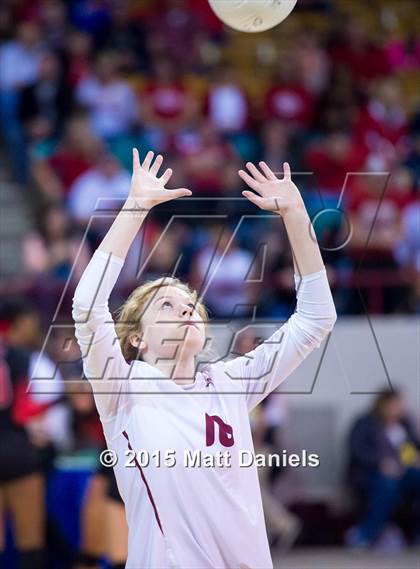 Thumbnail 2 in Chatfield vs. Coronado (CHSAA 5A Playoff) photogallery.