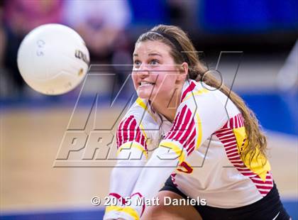 Thumbnail 2 in Chatfield vs. Coronado (CHSAA 5A Playoff) photogallery.
