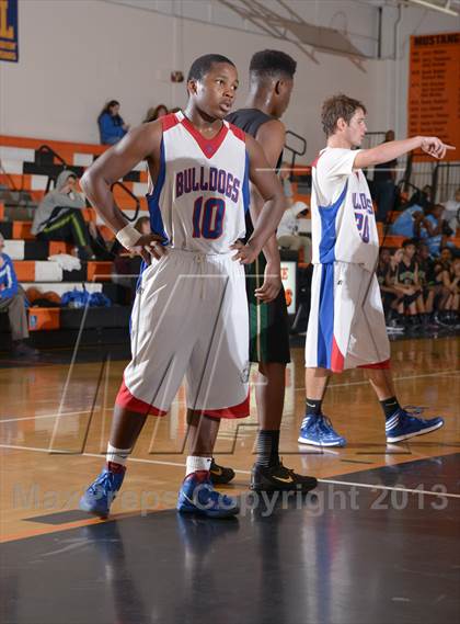 Thumbnail 3 in Monterey Trail vs. Folsom (Hoops For Human Fund) photogallery.