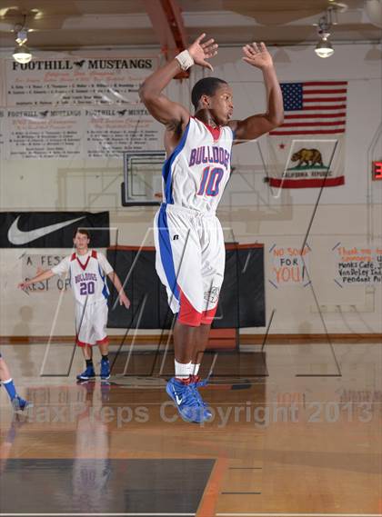 Thumbnail 2 in Monterey Trail vs. Folsom (Hoops For Human Fund) photogallery.