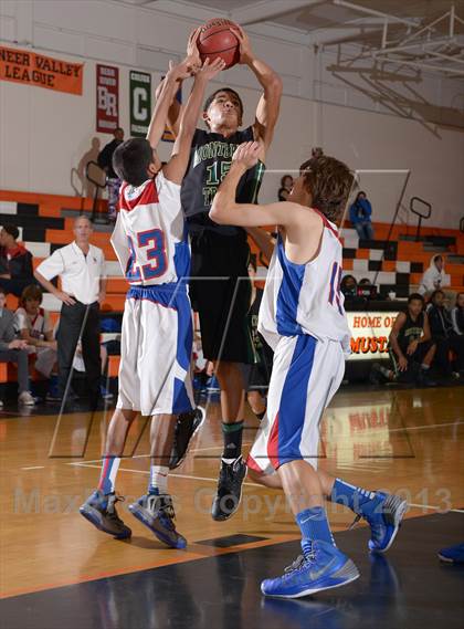 Thumbnail 3 in Monterey Trail vs. Folsom (Hoops For Human Fund) photogallery.