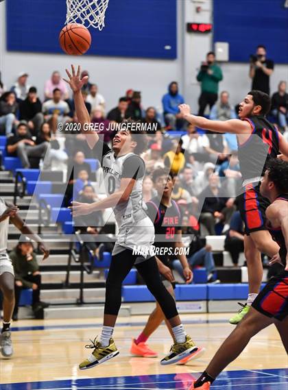 Thumbnail 3 in Prolific Prep of Napa Christian vs. Phoenix Prep (Crush in the Valley) photogallery.
