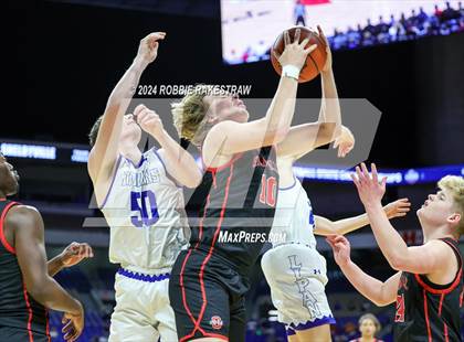Thumbnail 3 in Lipan vs. Shelbyville (UIL 2A Basketball Final) photogallery.