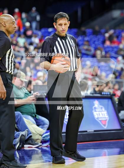Thumbnail 3 in Lipan vs. Shelbyville (UIL 2A Basketball Final) photogallery.