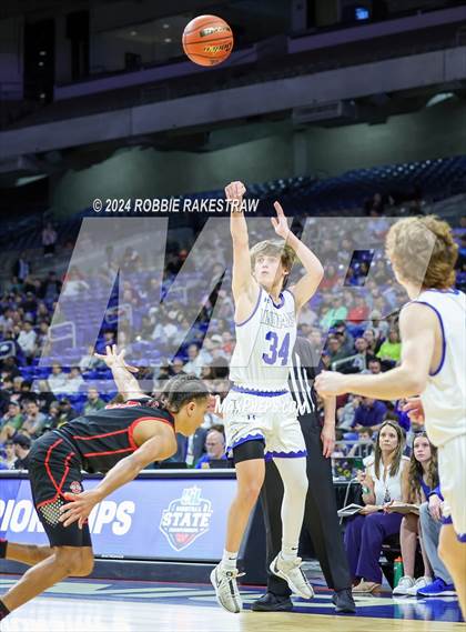 Thumbnail 2 in Lipan vs. Shelbyville (UIL 2A Basketball Final) photogallery.