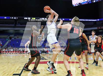 Thumbnail 3 in Lipan vs. Shelbyville (UIL 2A Basketball Final) photogallery.