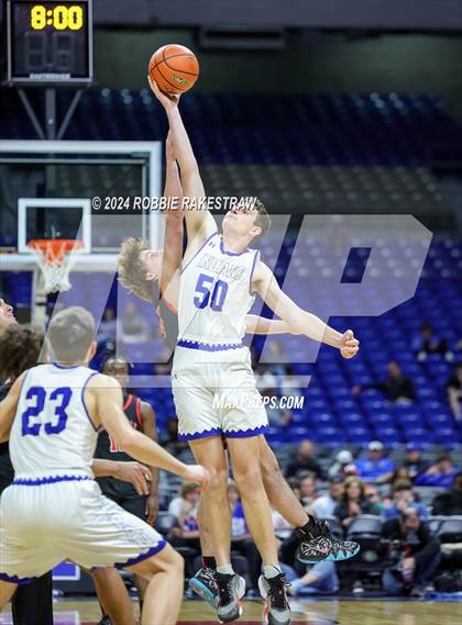 Thumbnail 2 in Lipan vs. Shelbyville (UIL 2A Basketball Final) photogallery.