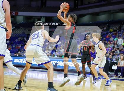Thumbnail 1 in Lipan vs. Shelbyville (UIL 2A Basketball Final) photogallery.