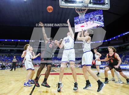 Thumbnail 2 in Lipan vs. Shelbyville (UIL 2A Basketball Final) photogallery.