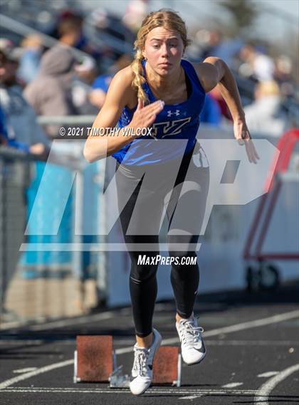 Thumbnail 2 in North Platte Invitational photogallery.