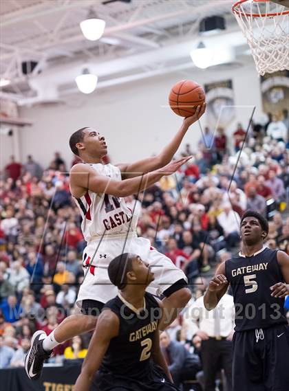 Thumbnail 2 in New Castle vs. Gateway (PIAA Class AAAA Playoff - Round 1) photogallery.