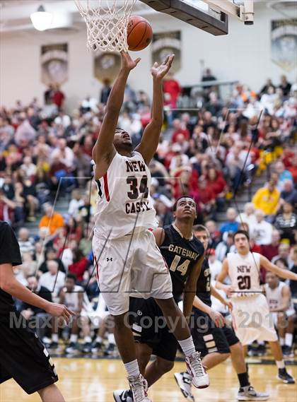 Thumbnail 3 in New Castle vs. Gateway (PIAA Class AAAA Playoff - Round 1) photogallery.