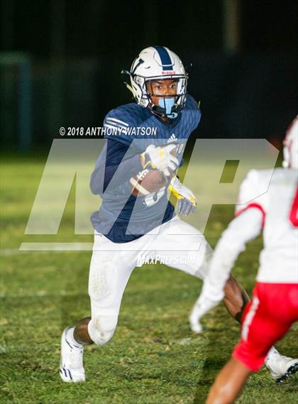 Thumbnail 2 in Harvard-Westlake @ Venice photogallery.