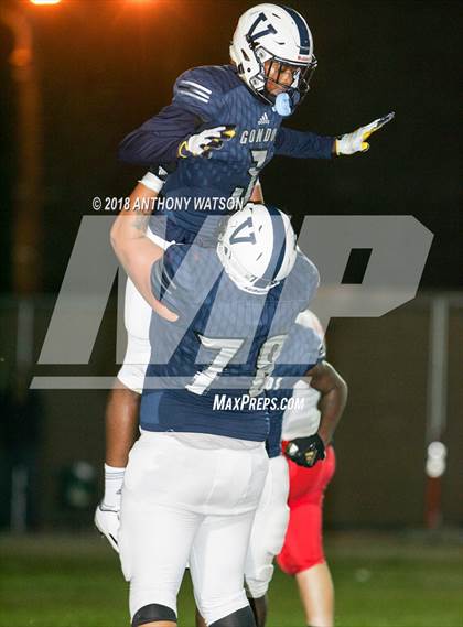 Thumbnail 1 in Harvard-Westlake @ Venice photogallery.