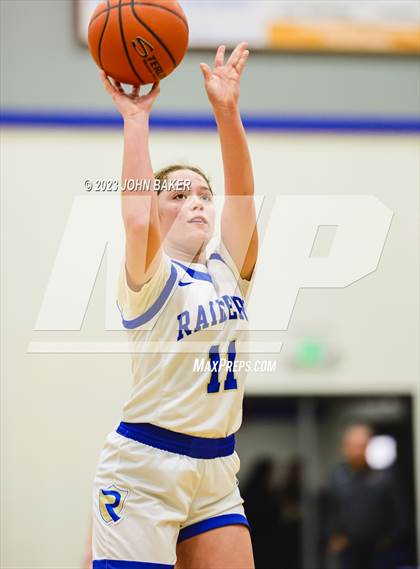 Thumbnail 1 in Fernley vs. Reed (Varsity Elite Tournament) photogallery.