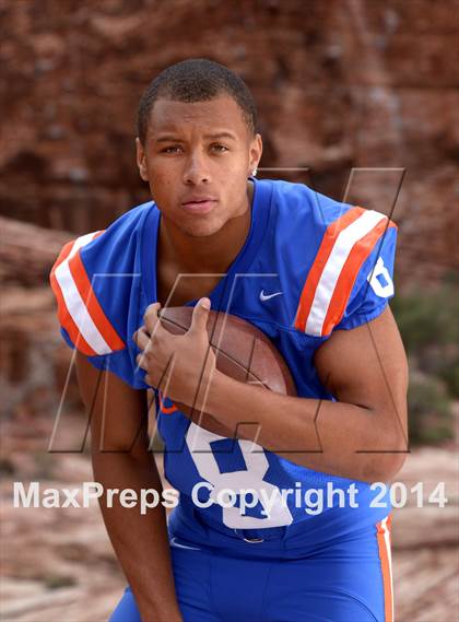 Thumbnail 1 in Bishop Gorman (2014 Preseason Top 25 Photo Shoot)  photogallery.