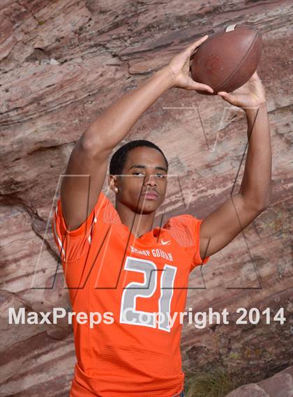 Thumbnail 2 in Bishop Gorman (2014 Preseason Top 25 Photo Shoot)  photogallery.
