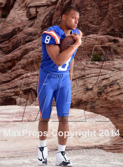 Thumbnail 3 in Bishop Gorman (2014 Preseason Top 25 Photo Shoot)  photogallery.