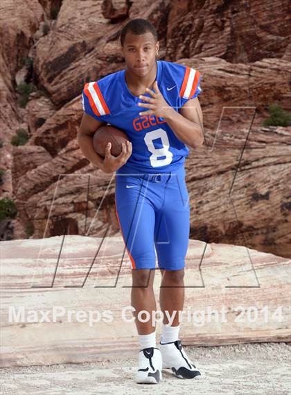 Thumbnail 1 in Bishop Gorman (2014 Preseason Top 25 Photo Shoot)  photogallery.