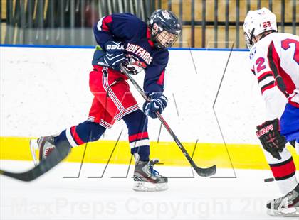 Thumbnail 1 in Smith/Tolland/Windham vs New Fairfield/Immaculate (CIAC Division III Quarterfinal) photogallery.