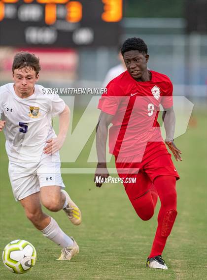 Thumbnail 1 in Jack Britt @ Seventy-First photogallery.