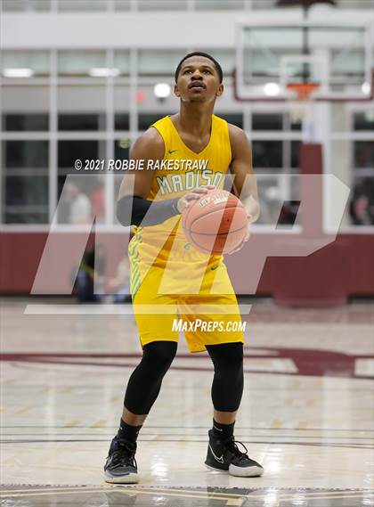 Thumbnail 2 in Madison @ Atlanta (UIL 3A Regional Semi-finals) photogallery.