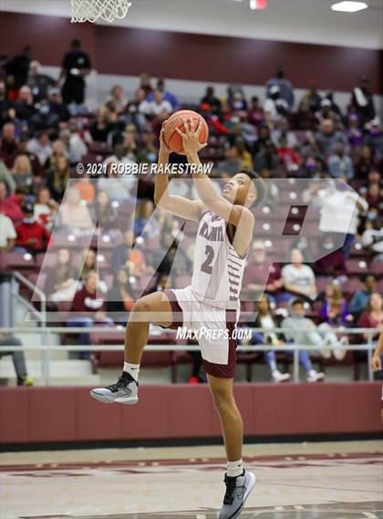 Thumbnail 2 in Madison @ Atlanta (UIL 3A Regional Semi-finals) photogallery.