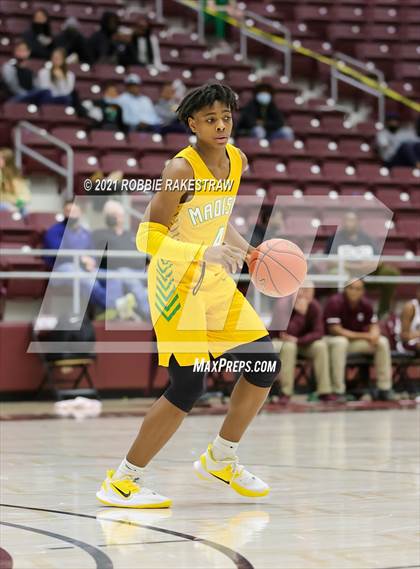 Thumbnail 2 in Madison @ Atlanta (UIL 3A Regional Semi-finals) photogallery.