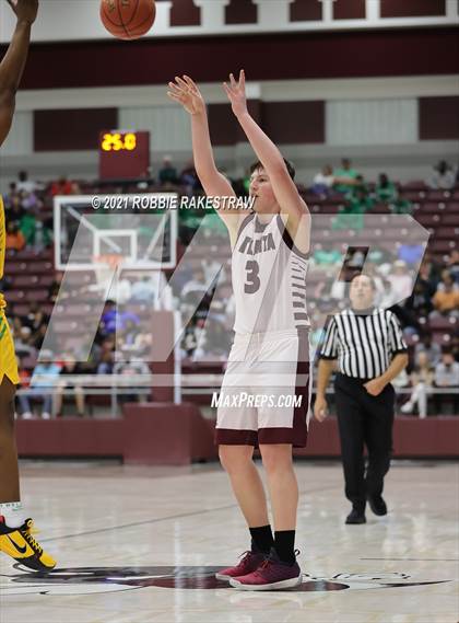 Thumbnail 2 in Madison @ Atlanta (UIL 3A Regional Semi-finals) photogallery.