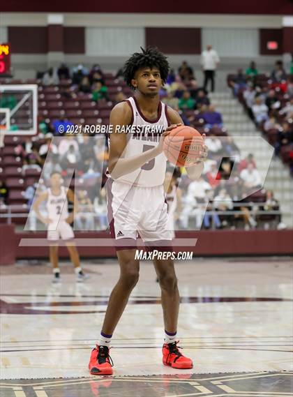 Thumbnail 2 in Madison @ Atlanta (UIL 3A Regional Semi-finals) photogallery.