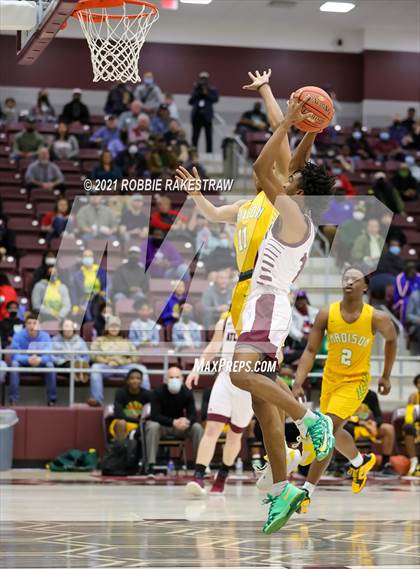 Thumbnail 1 in Madison @ Atlanta (UIL 3A Regional Semi-finals) photogallery.